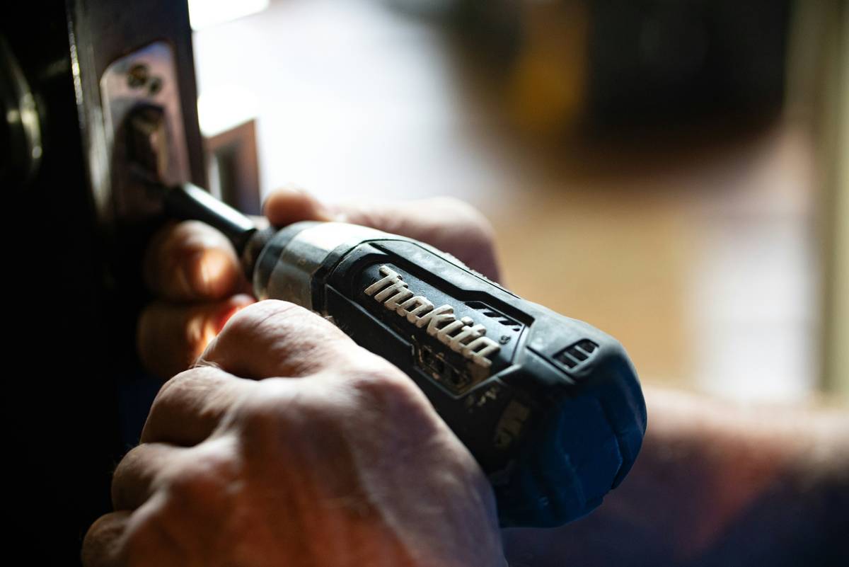 how to repair a solar panel thermal imaging hot spot detection